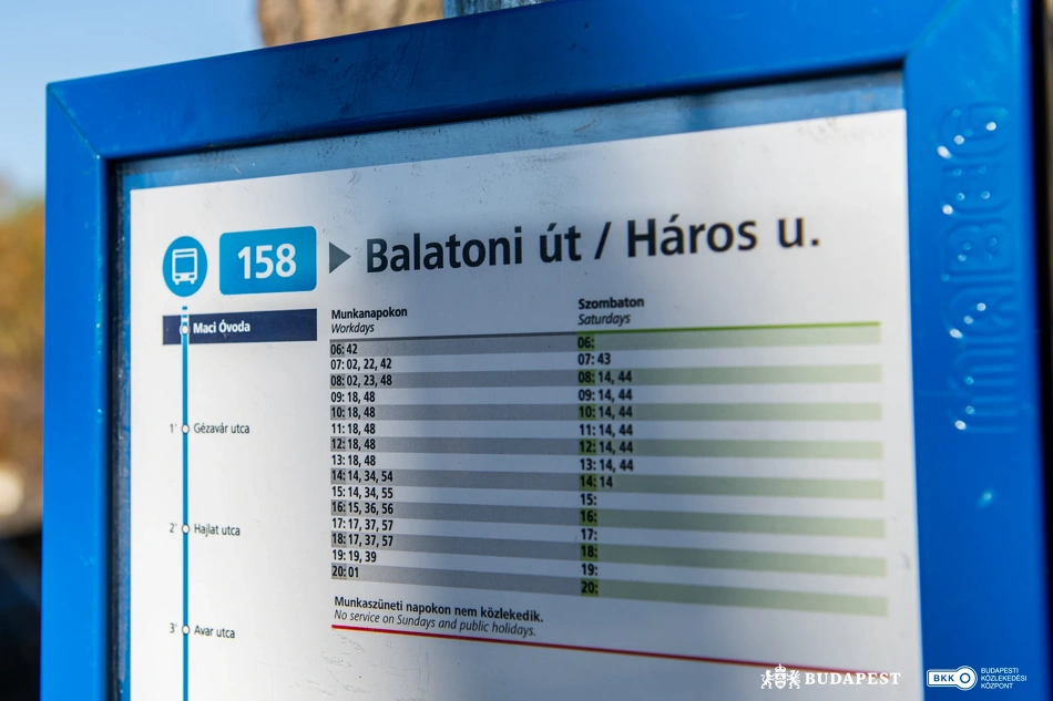 158-as busz menetrendje.