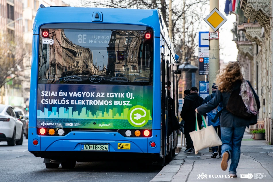 Új BYD elektromos busz a forgalomban