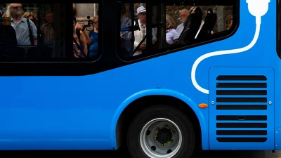 Több száz új elektromos busz beszerzését készíti elő a BKK és a BKV
