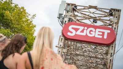 Közösségi közlekedéssel a Szigetre