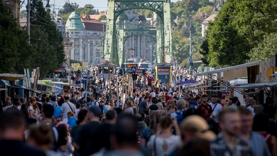 Európai Mobilitási Hét Budapesten: bringás reggelivel, szakmai sétákkal és családi programokkal népszerűsíti a fenntartható közlekedést a BKK