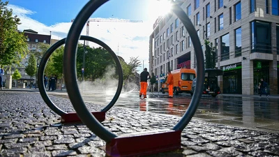 Összehangolt takarítás és fokozott ellenőrzés a Blaha Lujza téren – a jogosulatlan MOL Bubi-használatot is szigorúan vizsgálja a BKK