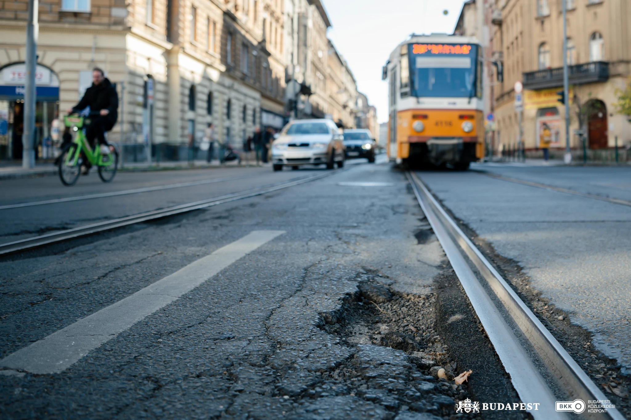 Népszínház utca villamospálya