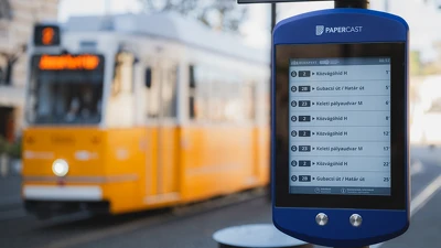 Életre keltek a digitális menetrendek 61 budapesti megállóban